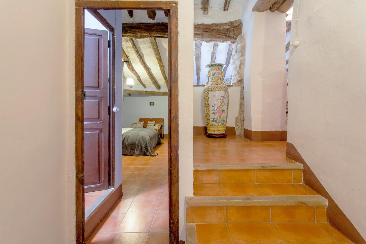 Casa Rural El Rincon De Los Frailes 258 Metros Alpuente Exterior photo